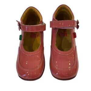 9.5 (26 eu) KicKers Pink Patent Mary Jane Booties Shoes Flower Design Rubber Sol